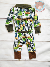 Load image into Gallery viewer, Panda Party Envelope Romper- 3-12 months
